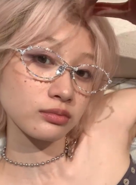 欧美辣妹亚裔镶钻蝴蝶结近视眼镜