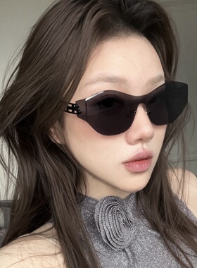 无框一体黑显瘦高级感辣妹墨镜