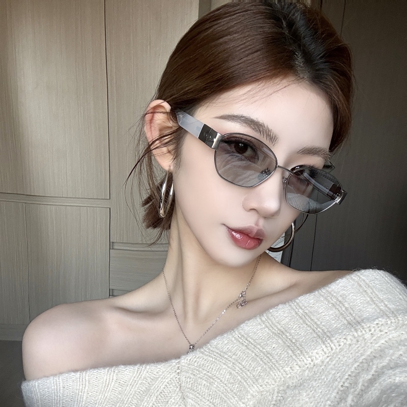 复古金属欧美老钱风墨镜女枪灰色