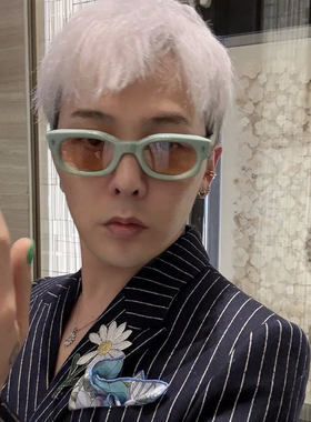 GD同款方形绿框茶色显瘦太阳镜男