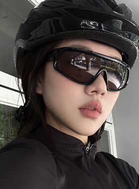 户外骑行运动黑框茶色太阳眼镜女