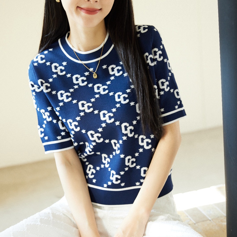 CHESTER CHARLES 2023冬季女满幅logo薄款短袖气质针织衫香港代购