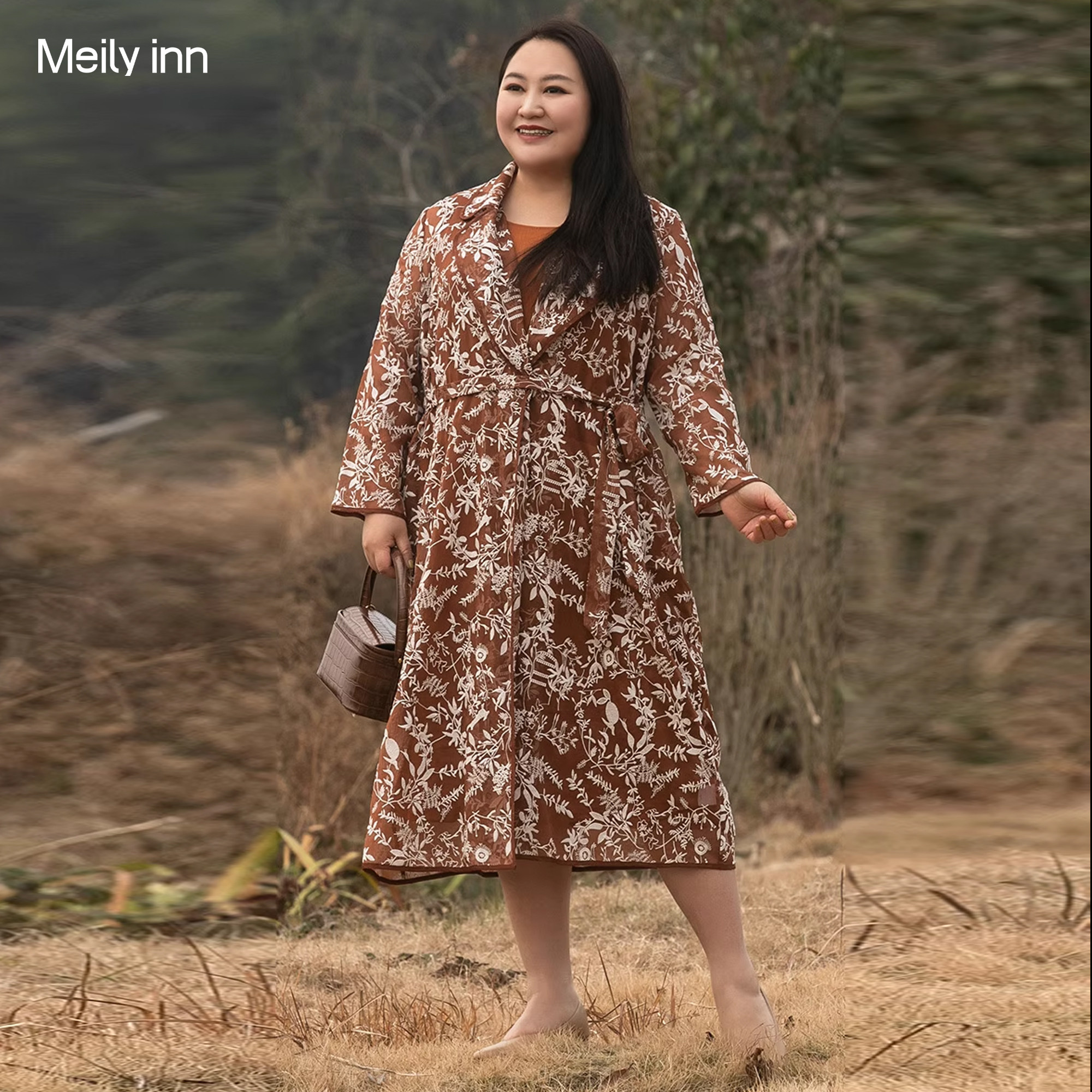 美丽客栈胖mm重工刺绣开衫外套薄款2025大码女装洋气时髦显瘦上衣