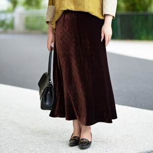 【丝绒】美丽客栈2025新款高级设计感鱼尾裙女大码女装半身裙秋冬