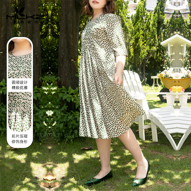 夏季新款波点印花连衣裙