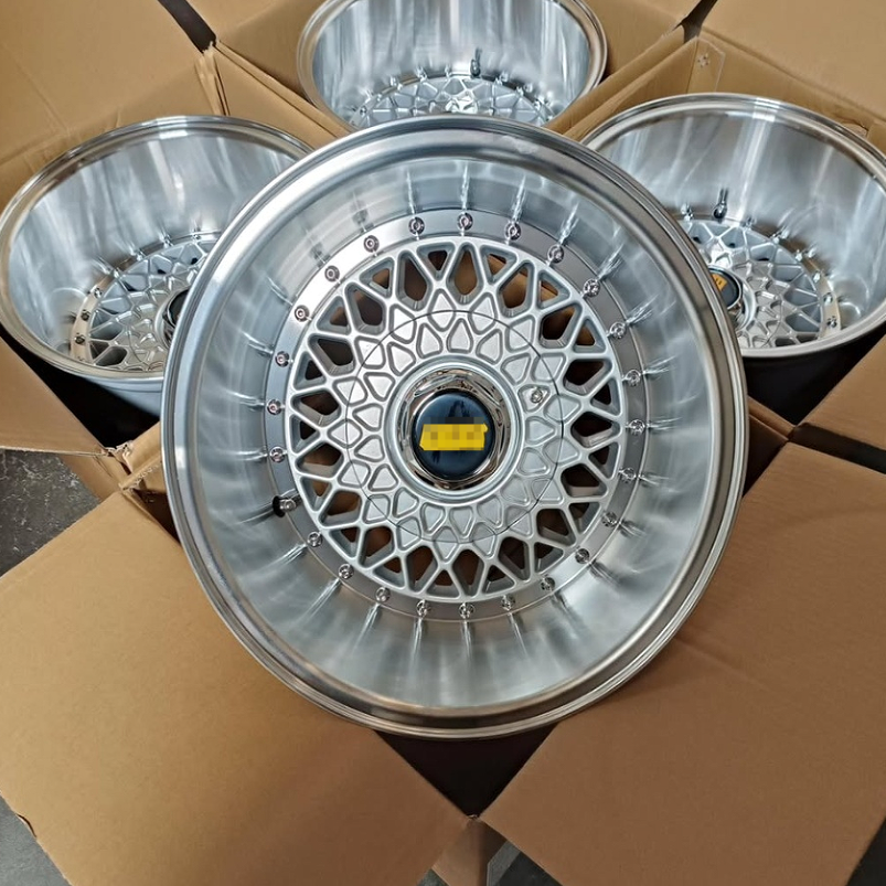 适用于Y60/LC80/切诺基15X10J大抛边RS铝合金轮毂负值越野皮卡铃