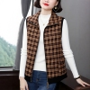 中老年女装马甲新款妈妈装背心薄绒奶奶秋装格子上衣老人衣服坎肩