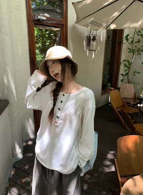 荒荒家 小众设计扣子长袖T2026春秋新款白色宽松慵懒套头上衣女