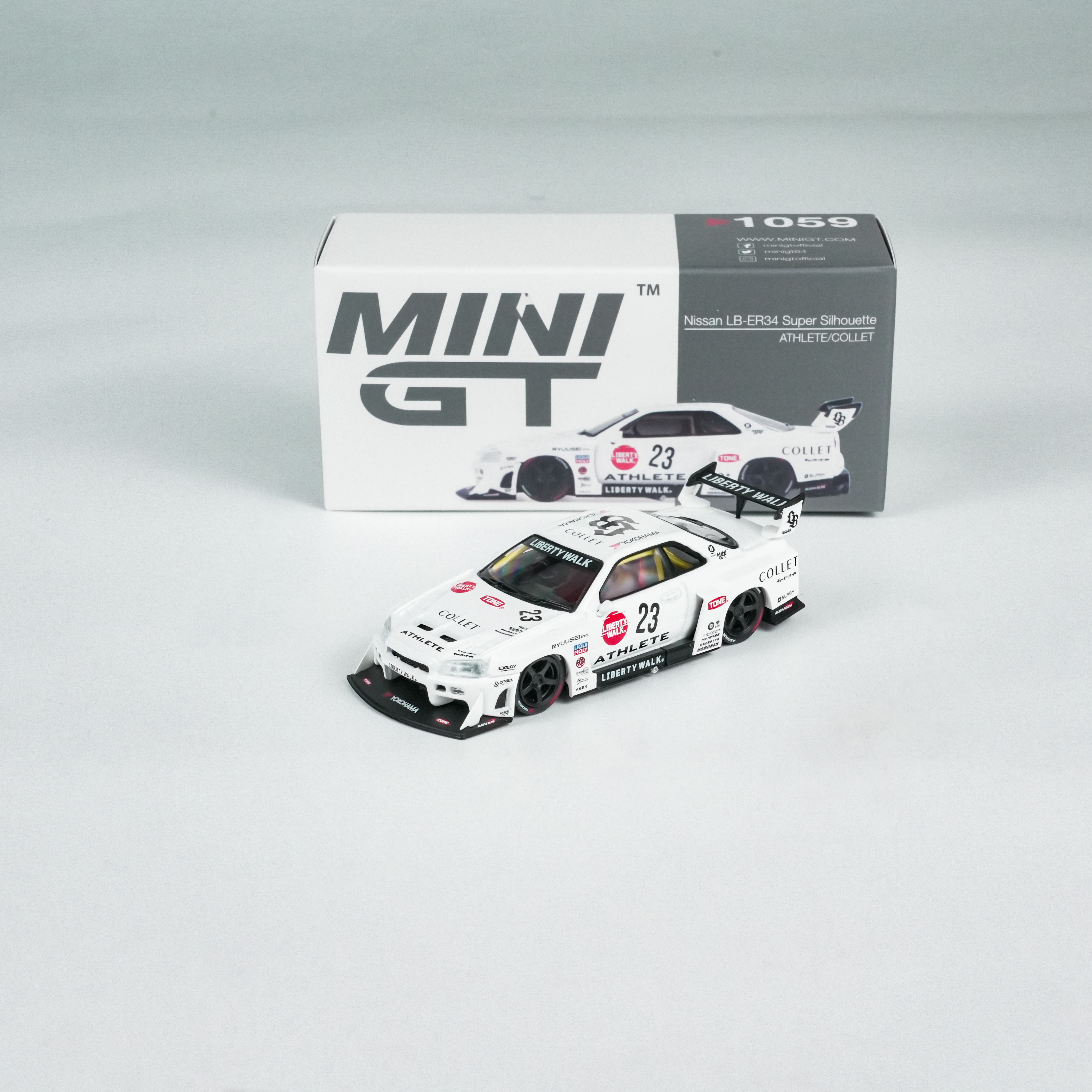 MINIGT 1:64 日产 LB-ER34 Super ATHLETE/COLLET #1059 合金模型