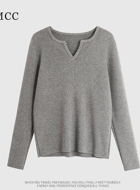 IMCC设计感小众纯色剪刀V领坑纹套头针织毛衣女秋厚实上衣打底衫