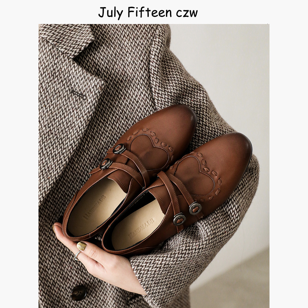 头层牛皮英伦风布洛克鞋女2026新款圆头低跟皮带扣通勤百搭小皮鞋