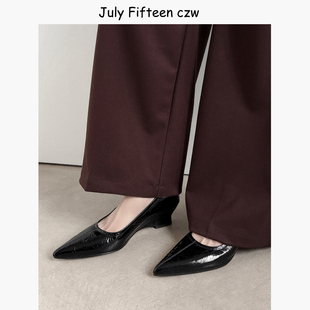 高跟鞋 2026新款 不累脚百搭时尚 女坡跟通勤工作鞋 黑色尖头浅口单鞋