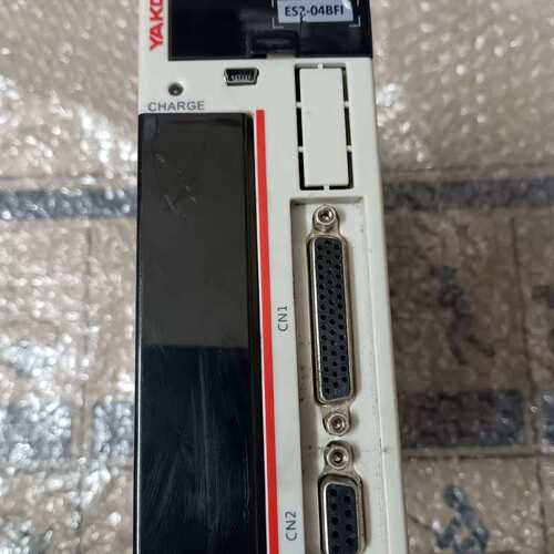 议价研控伺服驱动器 ES2-04BFI实物图，只要280可维修