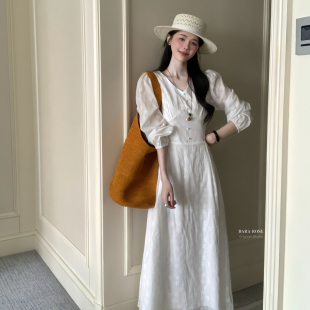 26春上新重工蕾丝刺绣长袖 初恋仙气白色透视连衣裙女 收腰显瘦法式