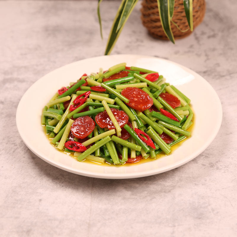 仿真炒菜模型假菜食物蒜薹炒腊肠样品餐厅展示3D食品腊肉树脂菜品