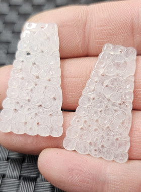 新疆和田白玉金丝玉梅花玉挂件