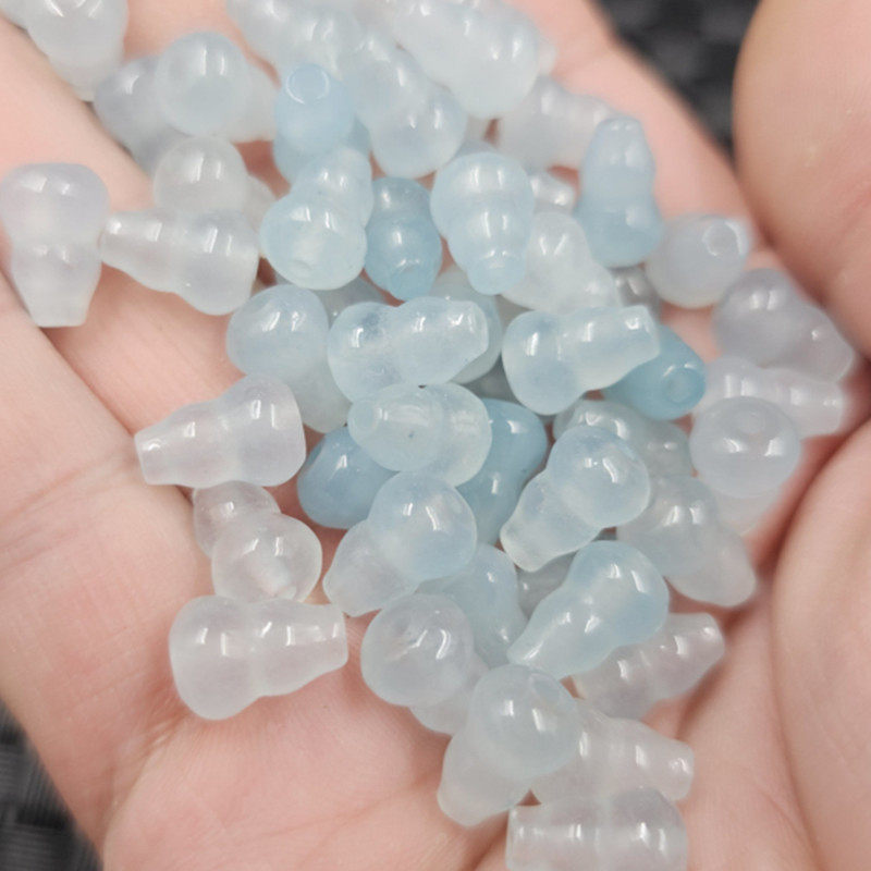 海蓝宝通孔葫芦玉石散珠石英岩玉蓝色立体葫芦饰品配件手工玉珠子 - 实物图