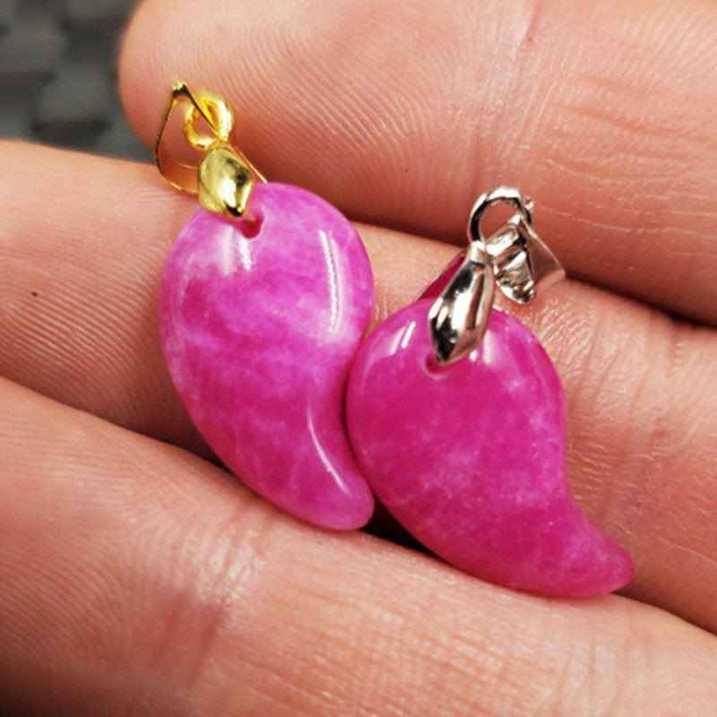 玉石挂件桃花玉辣椒挂件粉色石英岩玉辣椒吊坠项链坠玉挂件玉坠