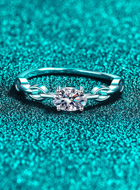 D色莫桑石S925纯银镀铂金戒指