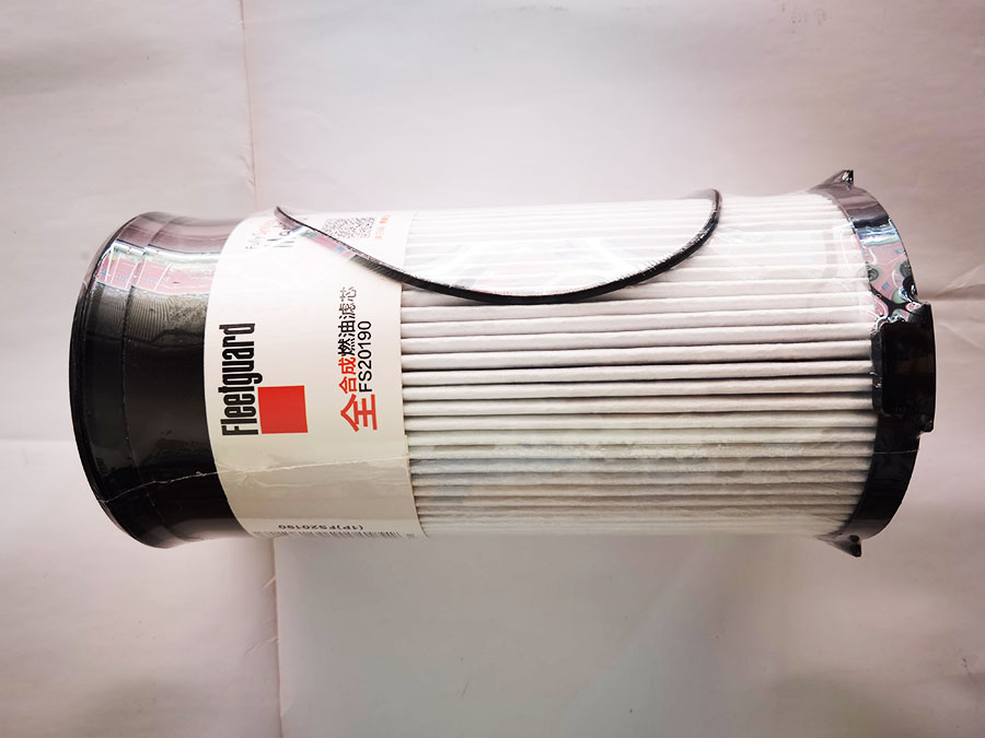 豪沃T7H汕德卡C7FS20190油水分离器柴油滤清器滤芯WG9925550966