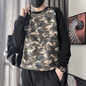 WY258-M-3XL-P68-控98   35%棉 65%涤纶 拼接迷彩卫衣 微阔版型图片