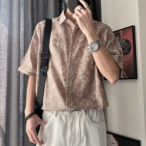 S69-特P58-控78M-3XL 聚酯纤维满身花双口袋小方领衬衣微阔版图片