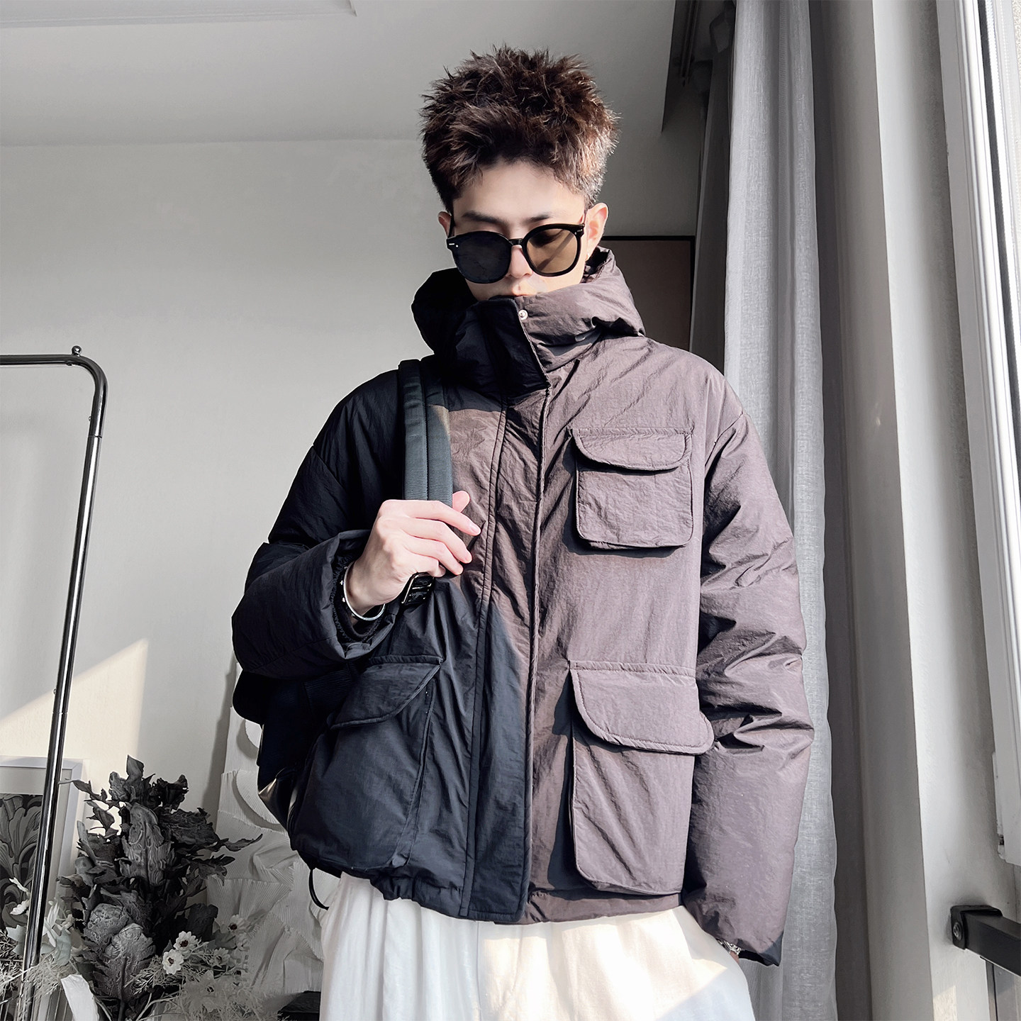 Y139-M-XL-P168控228聚酯纤维立体贴袋连帽不收底褂子型短，男装卫衣，电商A216