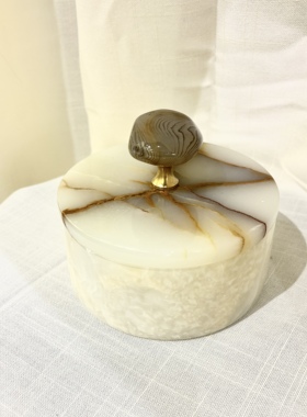 侘寂风中古现代艺术家居摆件天然玉石卧室首饰收纳储物罐陈列艺术