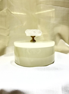 轻奢中古现代艺术家居摆件天然玉石卧室首饰收纳储物盒子装饰罐