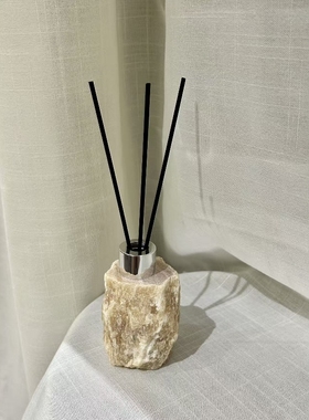 You物中古风天然大理石香薰复古法式艺术感香薰空瓶软装装饰摆件