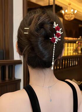 新中式红色玫瑰花流苏发簪2026新款气质丸子头U型珍珠簪子头饰女