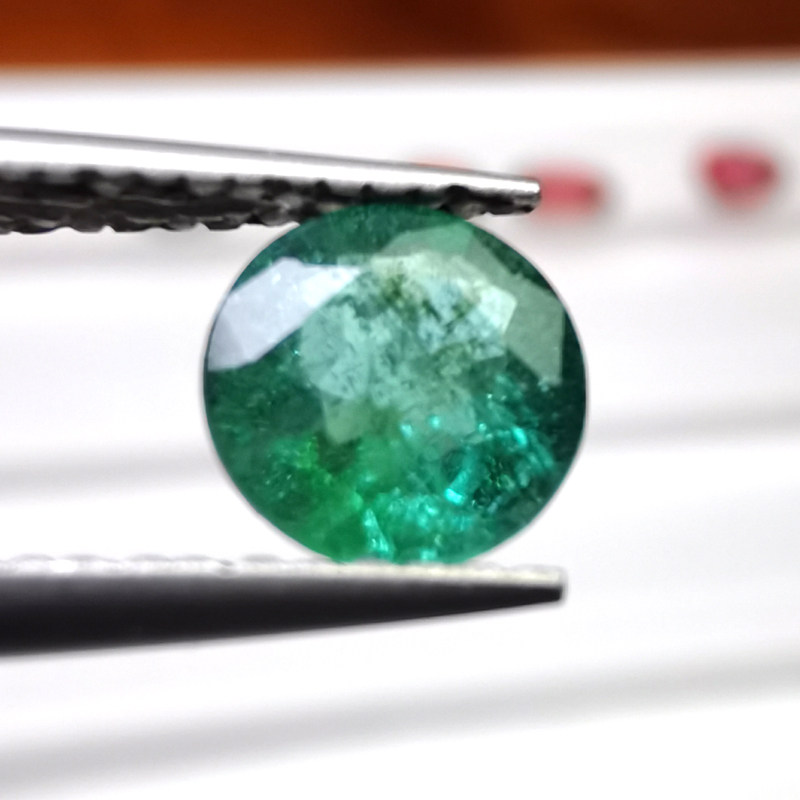 0.65克拉 6mm 圆钻形 天然祖母绿 戒面 吊坠 裸石