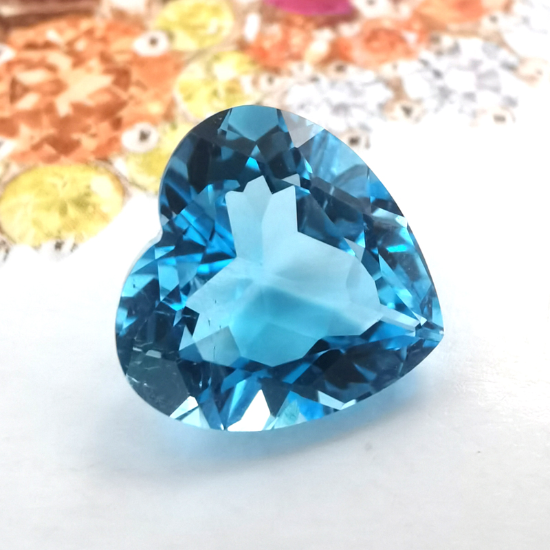 【精品裸石】5.95克拉 心形 瑞士蓝 天然托帕石 戒面 吊坠