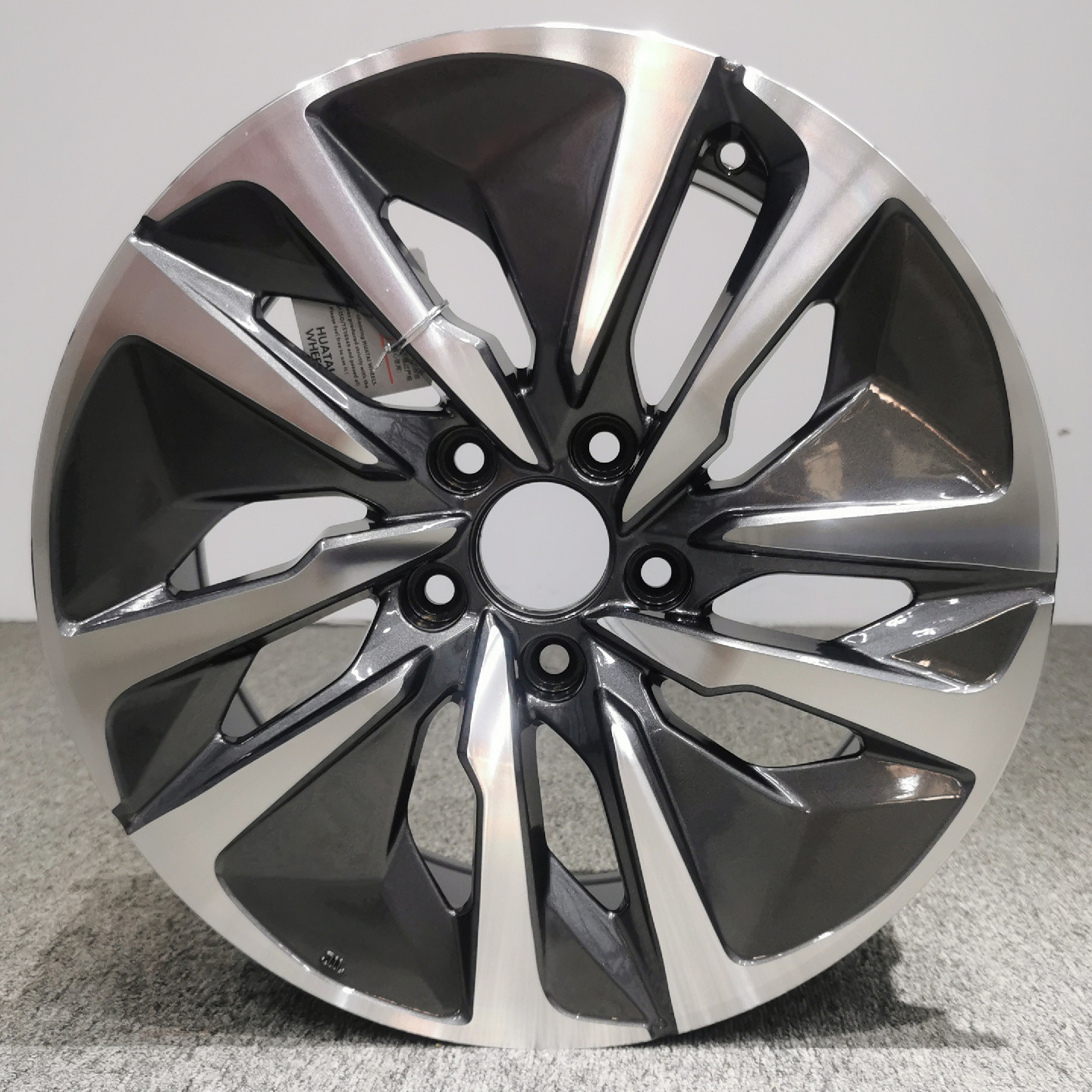 适用于雅阁轮毂开发票包邮送配件