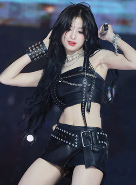 gogo演出服女郑雅娴babymonster女团同款重工打歌服kpop爵士舞台