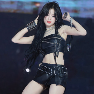 gogo演出服女郑雅娴babymonster女团同款重工打歌服kpop爵士舞台