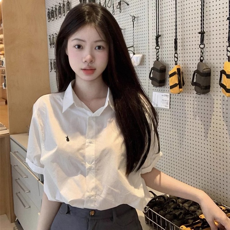 夏季女装批新款发休闲宽松卷边短袖衬衣慵懒卡通兔子刺绣白衬衫潮