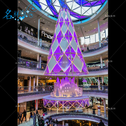 名样美陈户外大型铁艺发光菱形城堡圣诞树商场中庭吊挂圣诞节布置