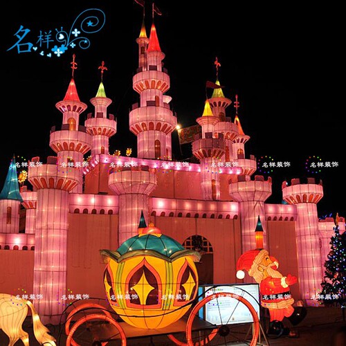 名样美陈新款圣诞大型城堡圣诞老人鹿拉车系列装饰户外灯光亮化