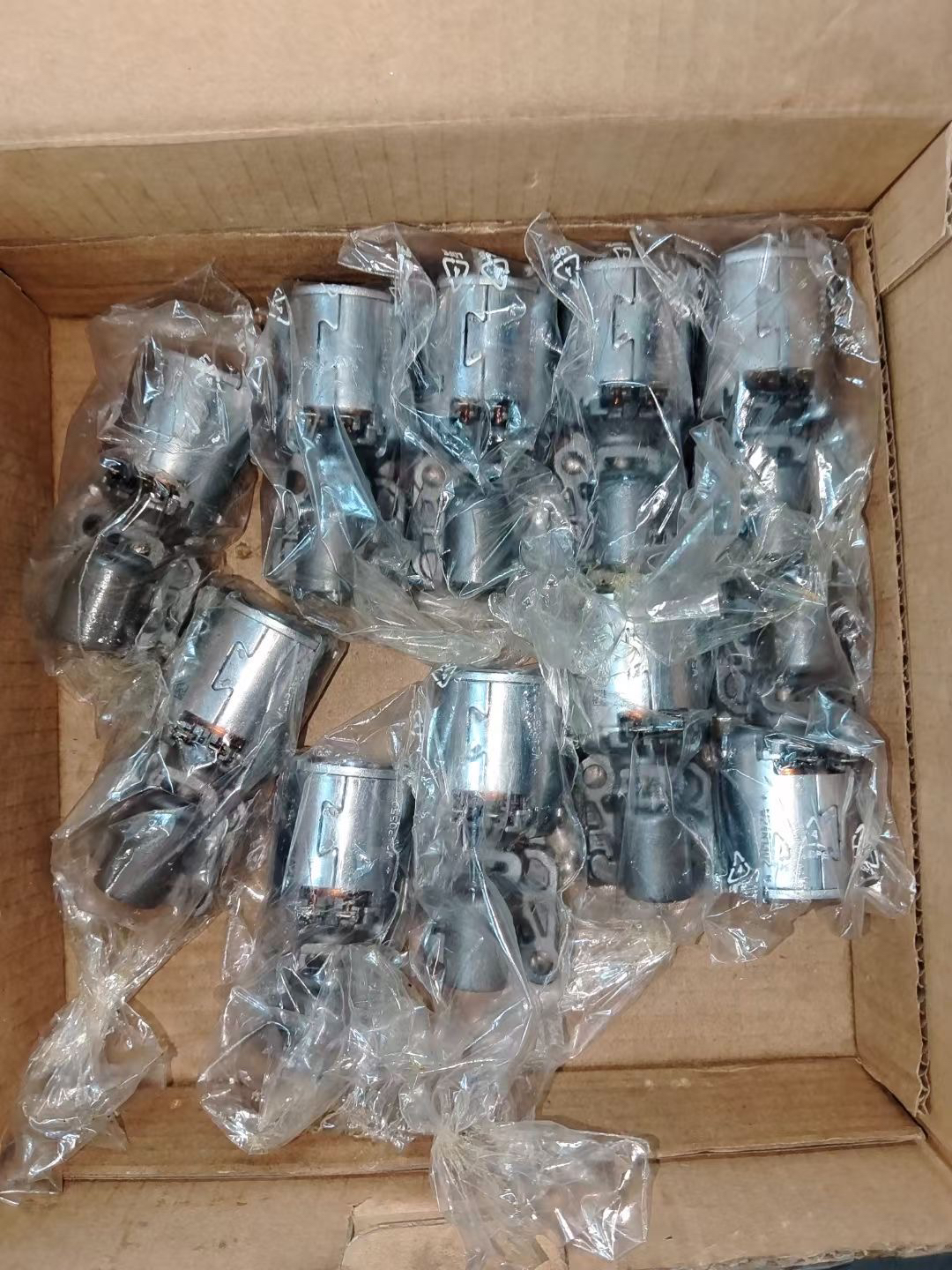 大众迈腾奥迪Q5 A7 0B5/02E/0AM油压电磁阀阀体机电单元排线线板