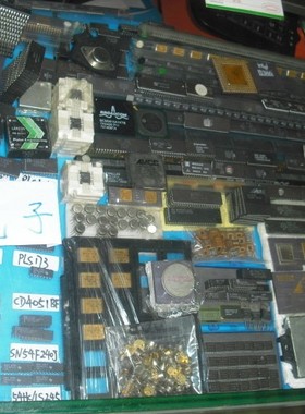 AD708JN ADT627 ADT618 AD DIP8实体店现货供应