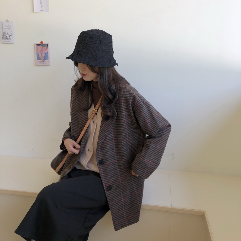 Real shot of new Korean version of Hong Kong style retro casual casual Plaid Blazer