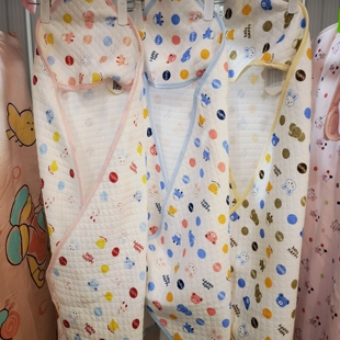 婴儿包被春夏薄款纯棉新生儿产房三层夹丝抱被碎花可爱浴巾包巾