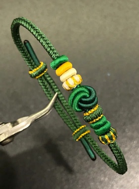 绿色酒窝结手绳简约手工编织绳