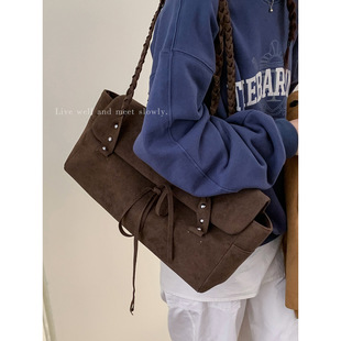 冬季 简约托特包百搭单肩包 复古大容量腋下包包女士通勤包2025新款