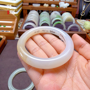 手镯618～633【璐璐的玉器店】和田玉野牛沟黄糖 鸭蛋青白黄口
