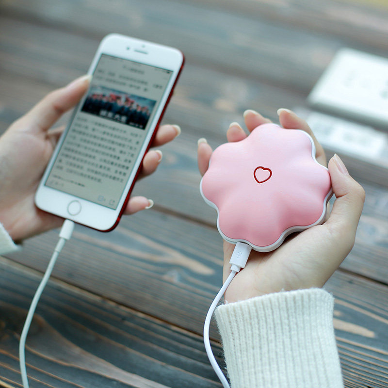 PORTABLE STUDENT CUTE KOREAN VERSION OF USB HAND WARMER AND POWER BANK DUAL-PURPOSE TWO-IN-ONE DOUBLE-SIDED HEATING SMALL CARRY-ON