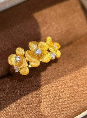 新中式金色手工拉丝锆石茉莉花戒