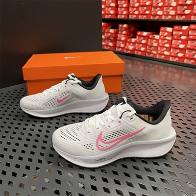 耐克Quest6透气缓震公路跑鞋