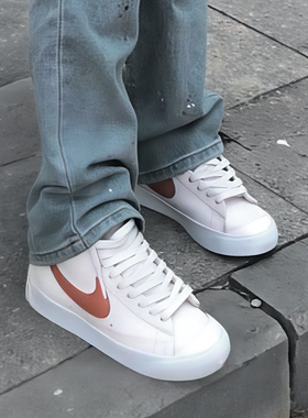 【断码捡漏】Nike Blazer Mid 耐克女子高帮休闲板鞋 DQ7574-600